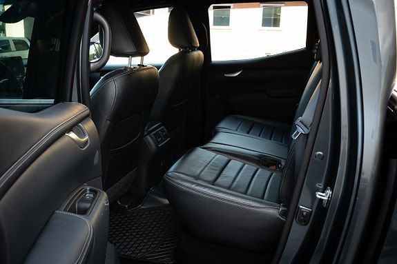 Mercedes-Benz X250 d 23 of 25