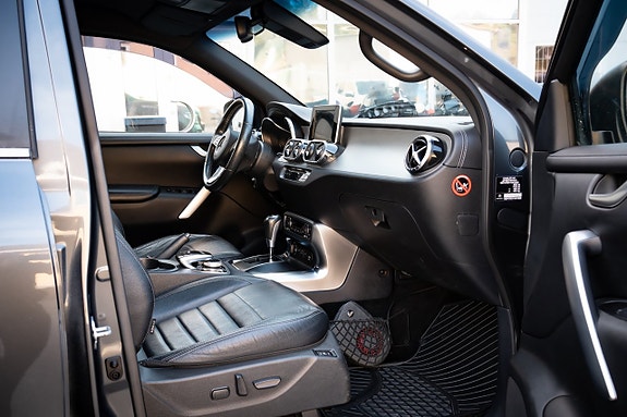 Mercedes-Benz X250 d 19 of 25