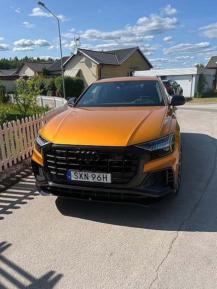 Audi Q8 2 of 8