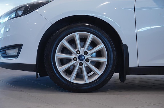 Ford Focus 13 of 13