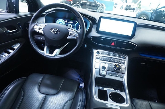 Hyundai Santa Fe 11 of 16