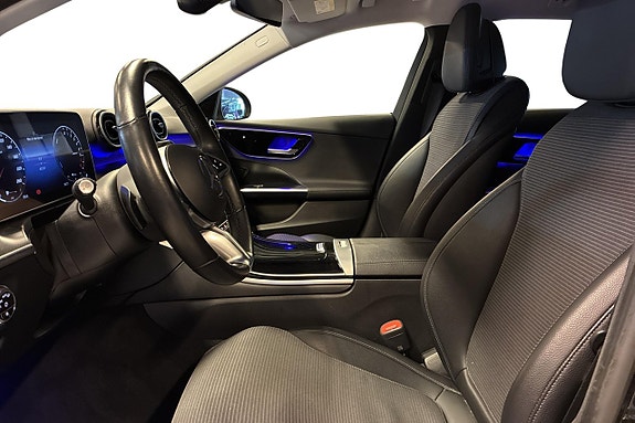Mercedes-Benz C300 e 14 of 24
