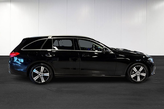 Mercedes-Benz C300 e 8 of 24