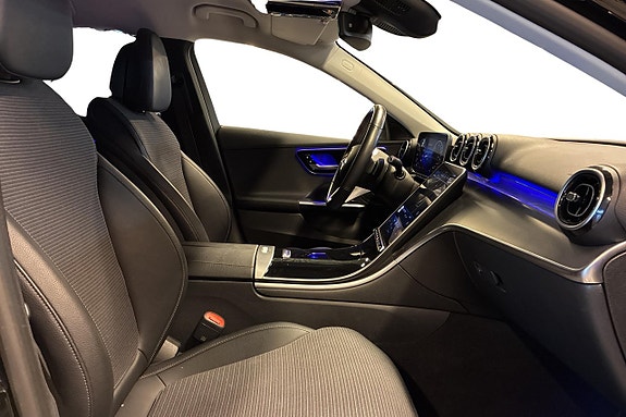 Mercedes-Benz C300 e 17 of 24