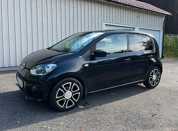 Volkswagen UP! 5 of 7