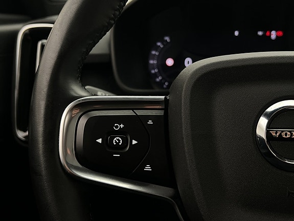 Volvo C40 17 of 30