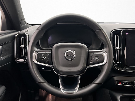Volvo C40 15 of 30