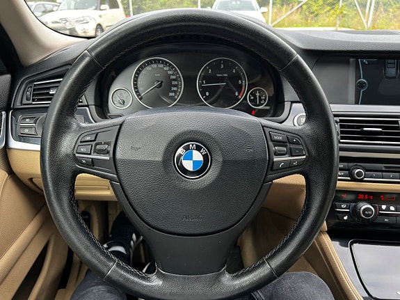 BMW 520d 11 of 25