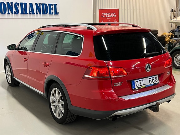 Volkswagen Passat Alltrack 8 of 27