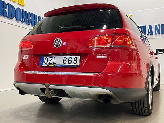 Volkswagen Passat Alltrack 7 of 27
