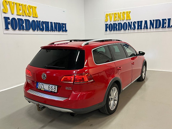 Volkswagen Passat Alltrack 5 of 27