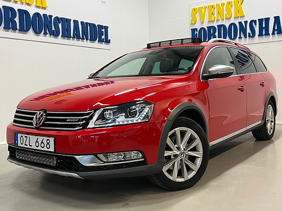 Volkswagen Passat Alltrack 2 of 27