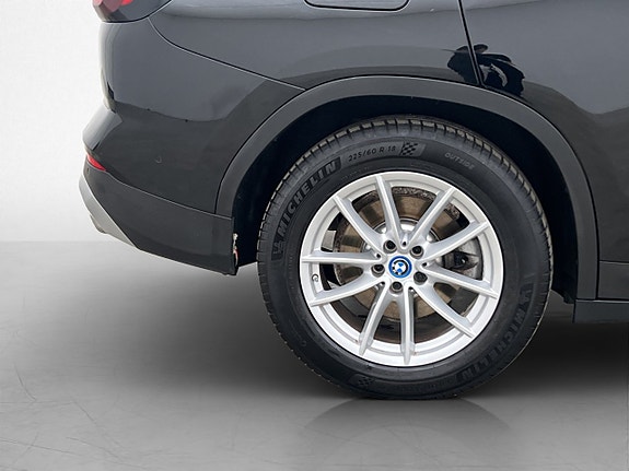 BMW X3 28 of 30