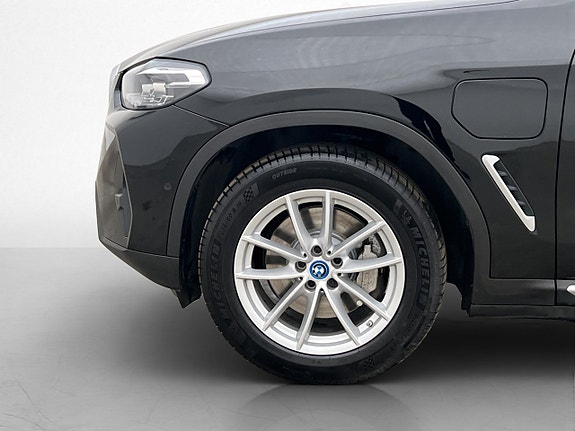 BMW X3 26 of 30