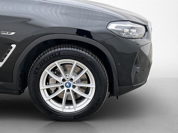 BMW X3 29 of 30