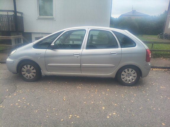 Citroen Xsara Picasso 5 of 7