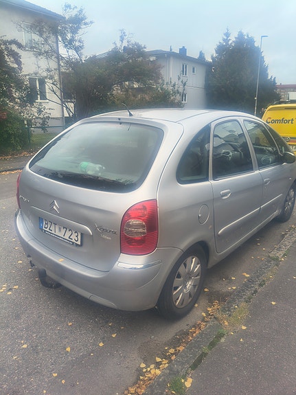 Citroen Xsara Picasso 3 of 7