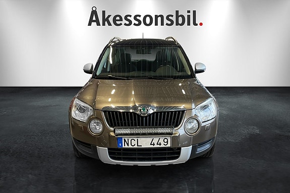 Skoda Yeti 2 of 13