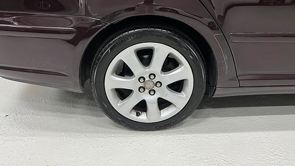 Toyota Avensis 25 of 26
