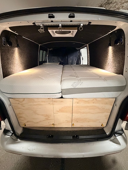 Volkswagen Transporter T30 (T5) 5 of 8