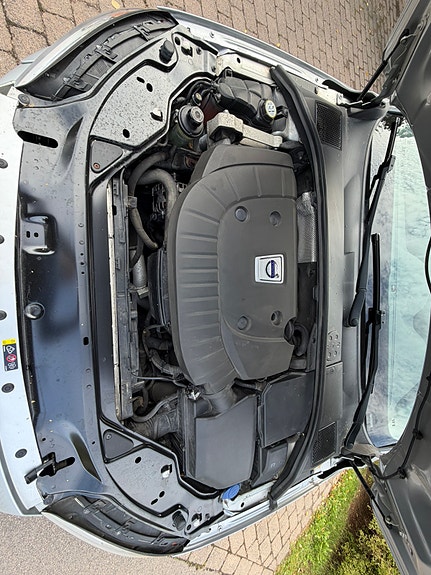 Volvo V70 10 of 12