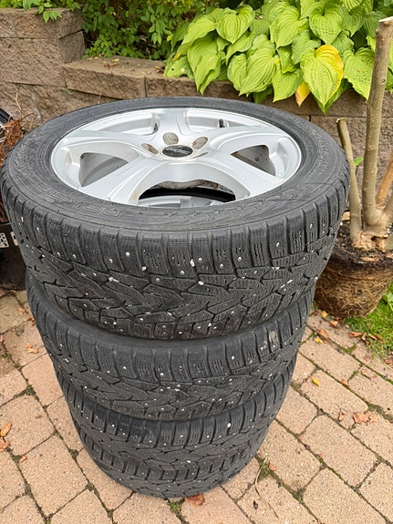 Volvo V70 12 of 12