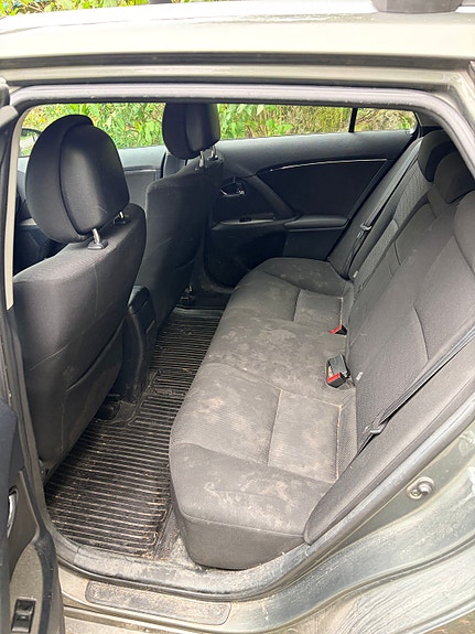 Toyota Avensis 6 of 7