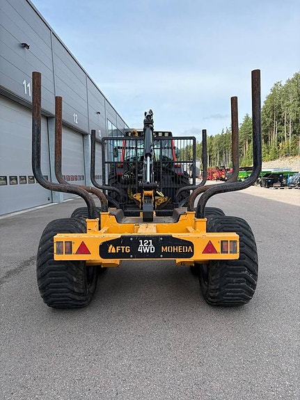 Moheda 121-4WD Kran M40 3 of 7