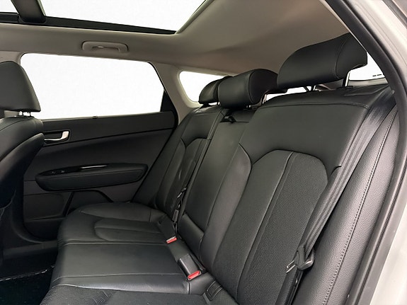 Kia Optima 21 of 30