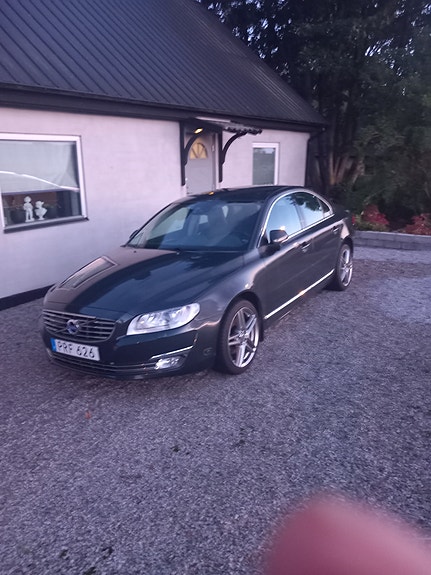 Volvo S80 3 of 14