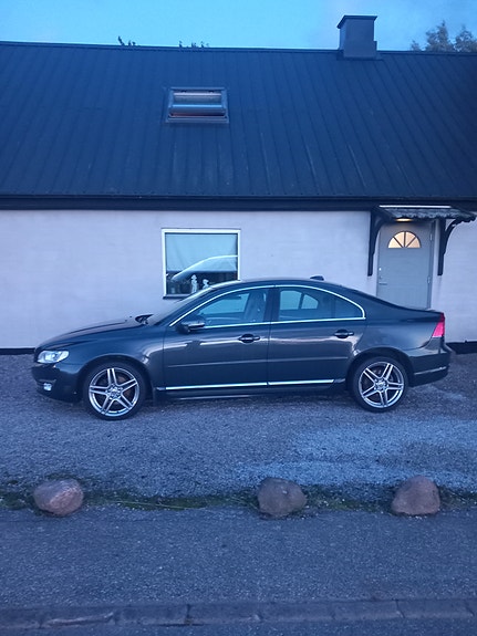 Volvo S80 5 of 14