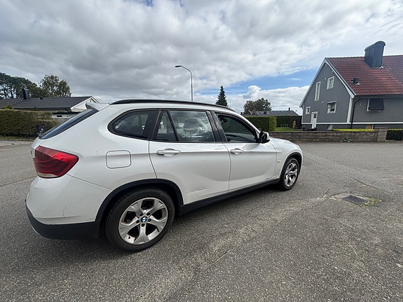 BMW X1 4 of 7