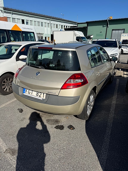 Renault Megane II 2 of 5