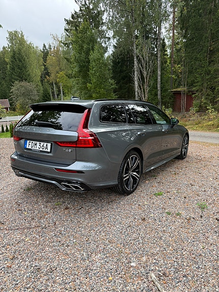 Volvo V60 3 of 9
