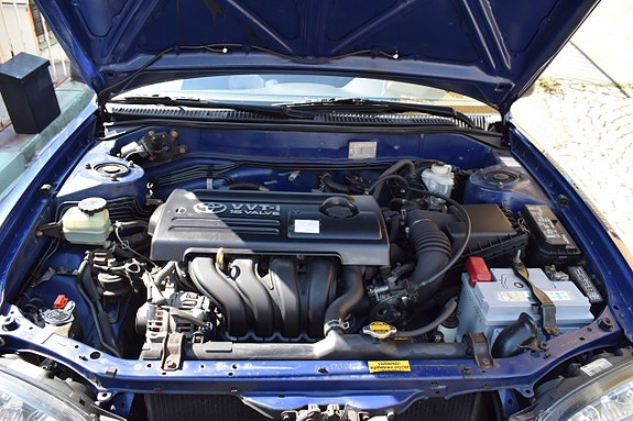 Toyota Corolla 12 of 12