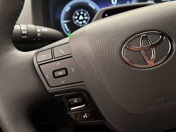 Toyota C-HR 22 of 30