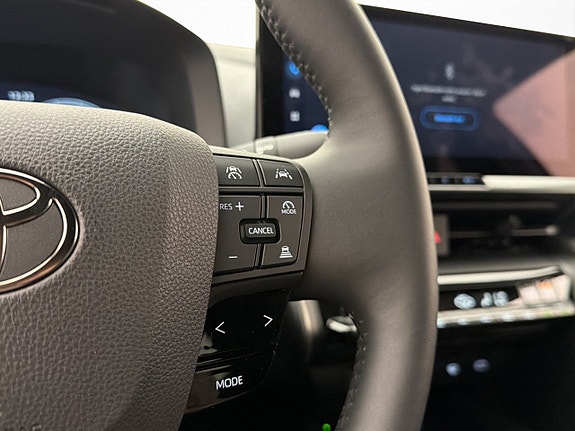 Toyota C-HR 24 of 30