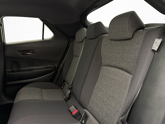 Toyota C-HR 21 of 30