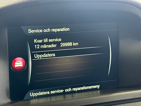 Volvo XC70 26 of 29