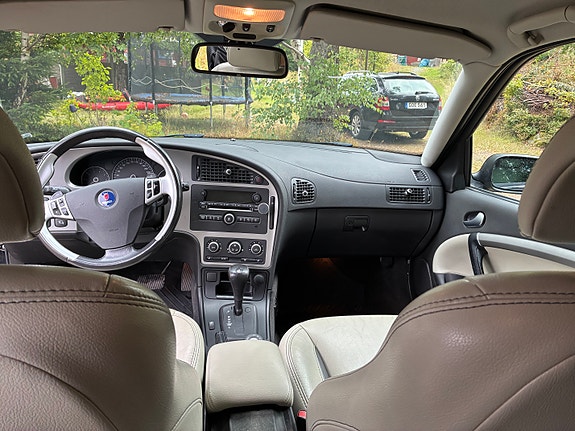 Saab 9-5 13 of 15