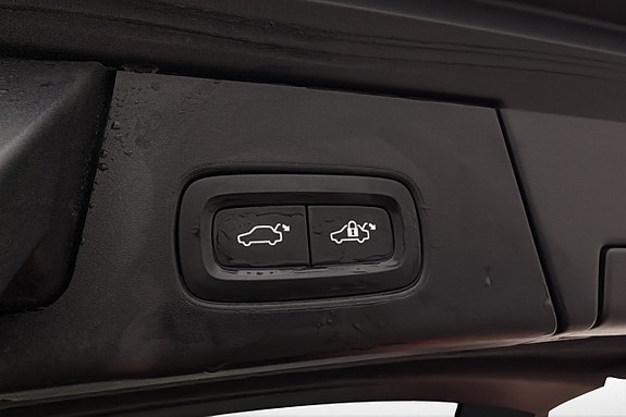 Volvo V90 Cross Country 25 of 30