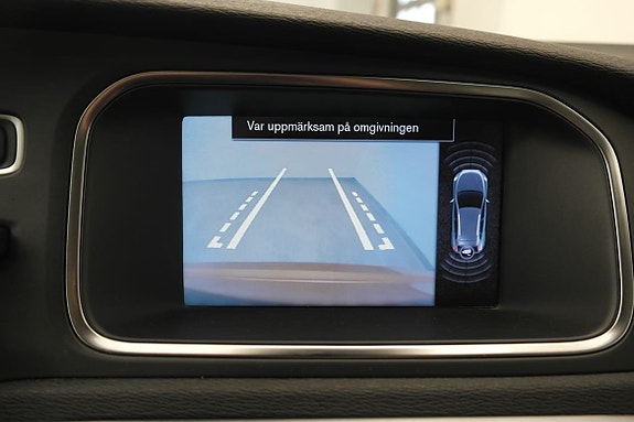 Volvo V40 Cross Country 13 of 19