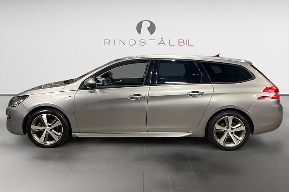 Peugeot 308 4 of 17