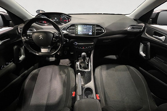 Peugeot 308 11 of 17