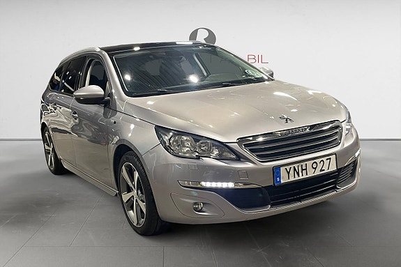 Peugeot 308 9 of 17