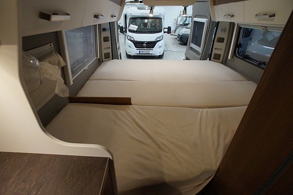 VANTourer 600L (6 meter) 10 of 13