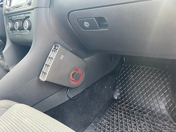 Volkswagen Golf VI 4 of 5