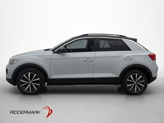 Volkswagen T-Roc 4 of 30