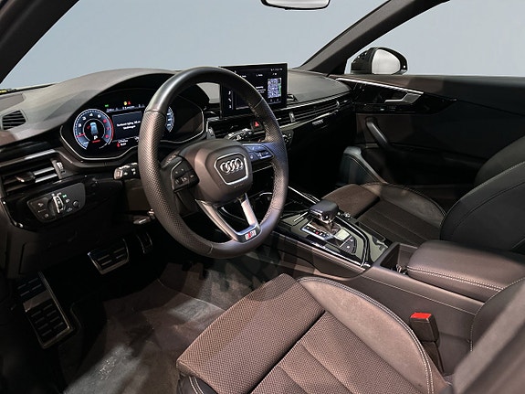 Audi A4 7 of 21