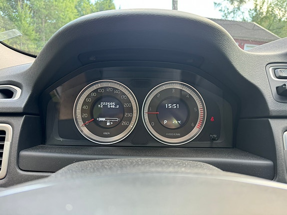 Volvo V70 9 of 9